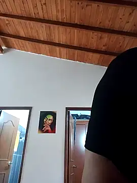 LunaZambrano online show from February 25, 2025, 8:51 pm