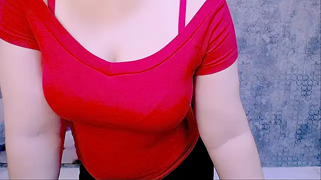 Djullia online show from October 23, 2025, 5:18 am