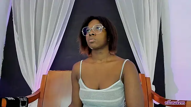 nilosolem online show from September 15, 2025, 6:19 pm