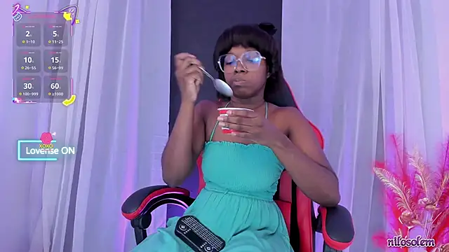 nilosolem online show from October 13, 2025, 3:01 pm