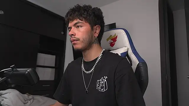  morghan  online show from April 8, 2026, 6:08 pm