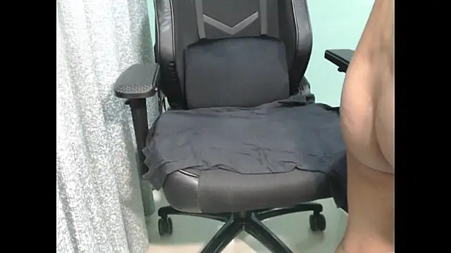 CuteRhea69 online show from October 5, 2025, 2:59 pm