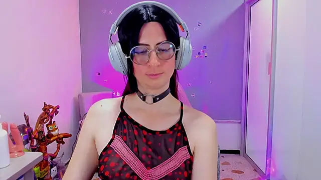 KimberlyJohnsoon online show from December 9, 2024, 2:34 am