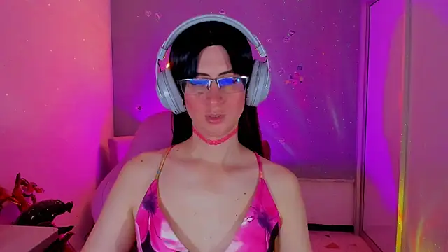 KimberlyJohnsoon online show from December 22, 2024, 12:28 am