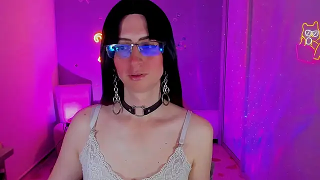 KimberlyJohnsoon online show from January 7, 2025, 3:03 am