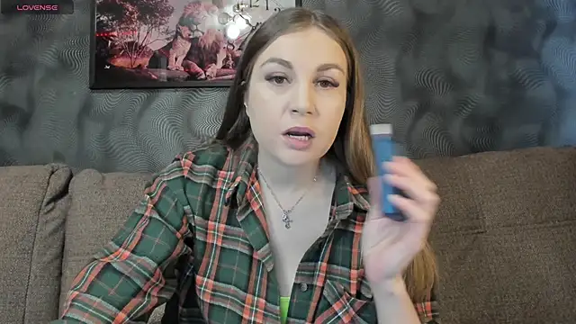 CassieMils online show from March 1, 2025, 7:41 am