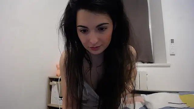 desirmiss1 online show from January 19, 2025, 5:28 pm