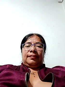 Snapshot of __valentina18 chatting on December 12, 2024, 11:58 pm valentina18 online show from December 12, 2024, 11:58 pm