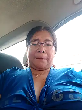 Snapshot of __valentina18 chatting on January 10, 2025, 4:20 pm valentina18 online show from January 10, 2025, 4:20 pm
