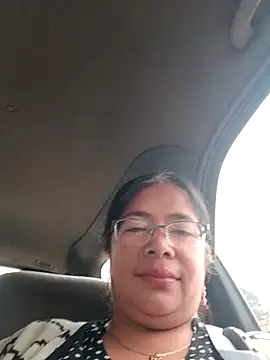 Snapshot of __valentina18 chatting on February 11, 2025, 1:41 pm valentina18 online show from February 11, 2025, 1:41 pm