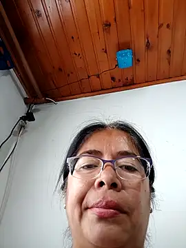 Snapshot of __valentina18 chatting on March 2, 2025, 8:18 pm valentina18 online show from March 2, 2025, 8:18 pm