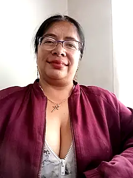 Snapshot of __valentina18 chatting on March 18, 2025, 8:48 pm valentina18 online show from March 18, 2025, 8:48 pm