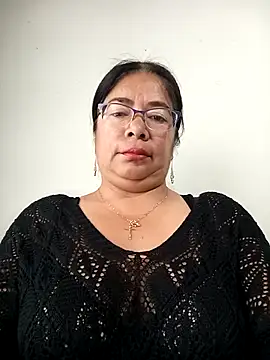 Snapshot of __valentina18 chatting on September 10, 2025, 1:11 pm valentina18 online show from September 10, 2025, 1:11 pm