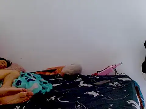 Snapshot of LAICK_01 chatting on December 8, 2024, 5:22 pm LAICK 01 online show from December 8, 2024, 5:22 pm