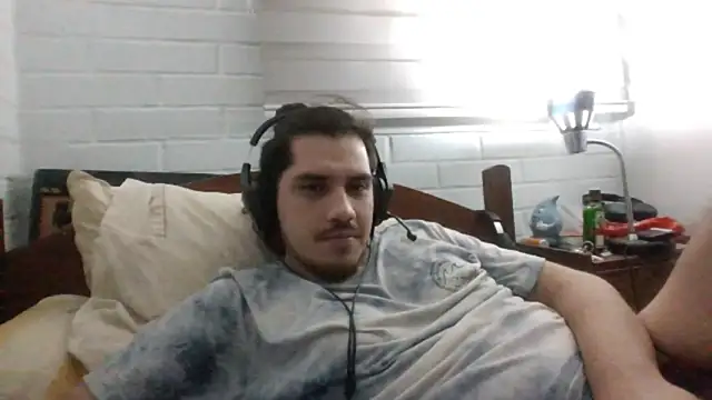 hung weeb online show from March 13, 2025, 6:26 am