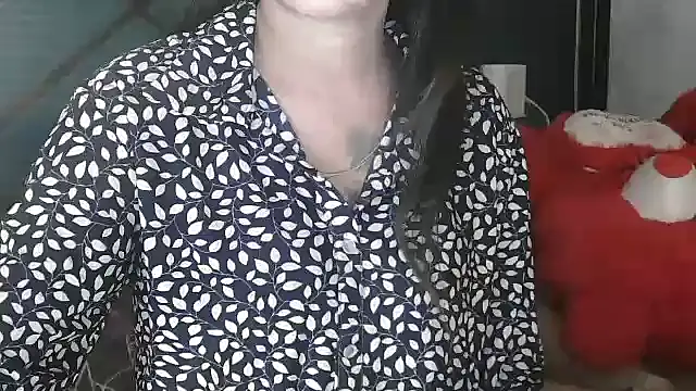 Snapshot of JannatDoll1 chatting on October 3, 2025, 5:54 pm JannatDoll1 online show from October 3, 2025, 5:54 pm