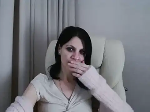 InjaAtHome online show from January 29, 2025, 8:35 pm