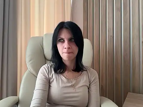 InjaAtHome online show from October 8, 2025, 1:20 pm