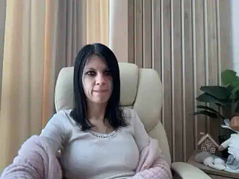 Snapshot of InjaAtHome chatting on January 16, 2026, 10:08 am InjaAtHome online show from January 16, 2026, 10:08 am