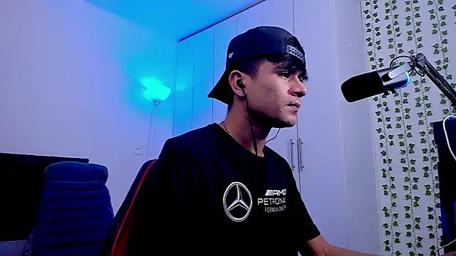 Eiden allenx online show from February 8, 2025, 4:14 am