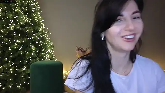 Snapshot of Mary_love16 chatting on December 5, 2024, 12:44 pm Mary love16 online show from December 5, 2024, 12:44 pm
