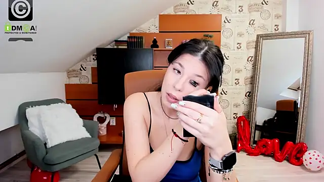 Snapshot of EmillyTaylor chatting on March 4, 2025, 4:27 am EmillyTaylor online show from March 4, 2025, 4:27 am