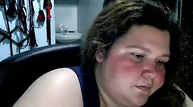 squirt322bbw online show from February 11, 2025, 9:25 pm