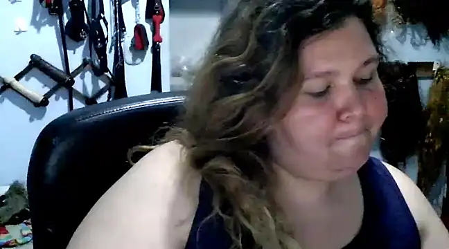 squirt322bbw online show from February 12, 2025, 12:27 am