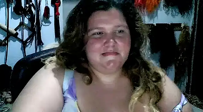 squirt322bbw online show from February 26, 2025, 3:32 am