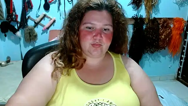 squirt322bbw online show from September 10, 2025, 12:43 am