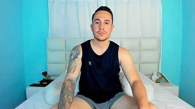 juan  jimenez online show from October 21, 2025, 8:42 pm