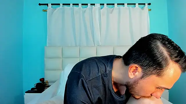 juan  jimenez online show from December 4, 2025, 1:04 am