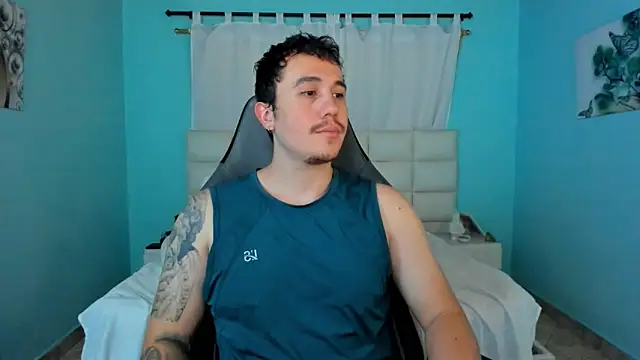 juan  jimenez online show from April 12, 2026, 9:20 pm