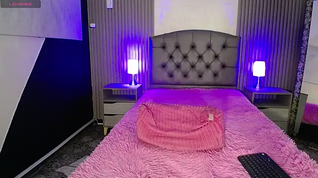 cheryl hs online show from September 12, 2025, 2:44 am