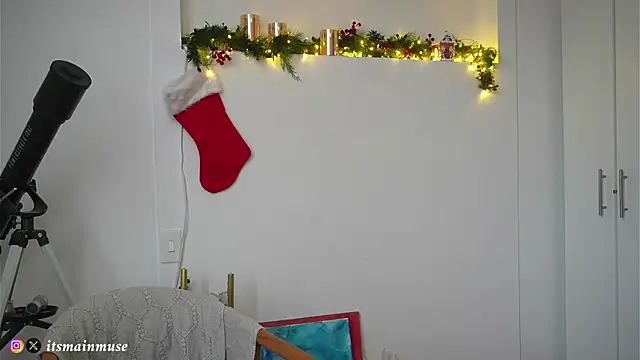 raphttalia  online show from December 18, 2025, 8:48 pm