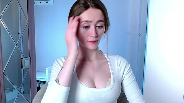 millllina online show from December 15, 2024, 12:06 pm