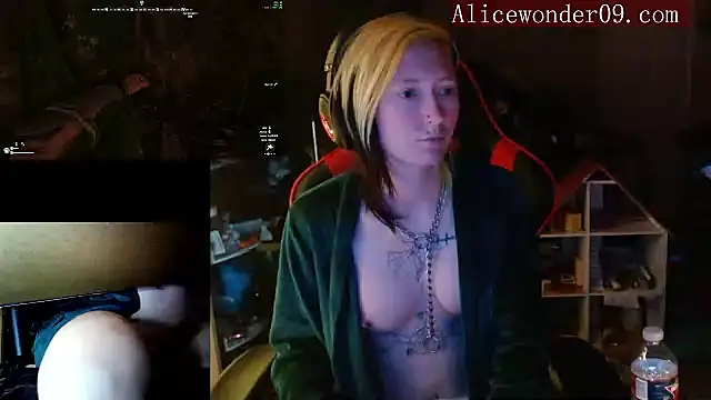 alicewonder09 online show from December 6, 2024, 8:59 am