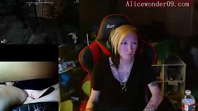 alicewonder09 online show from December 7, 2024, 9:39 am