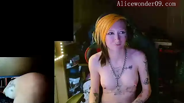 alicewonder09 online show from December 20, 2024, 8:28 am
