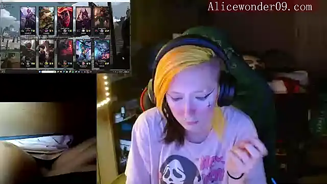 alicewonder09 online show from December 21, 2024, 4:41 am