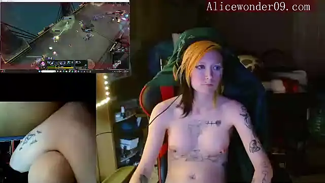 alicewonder09 online show from December 21, 2024, 7:45 am