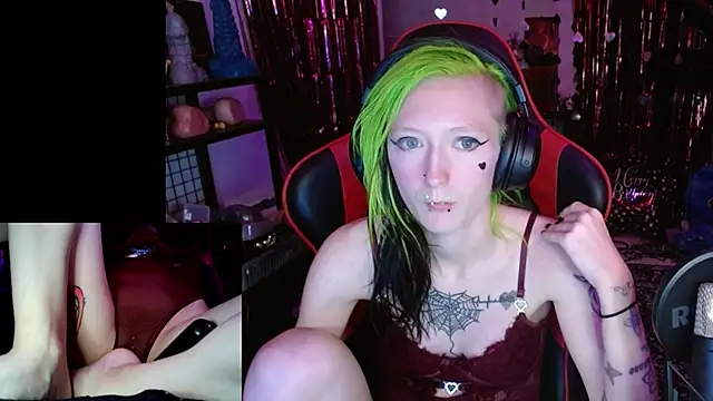 alicewonder09 online show from January 7, 2026, 5:21 am