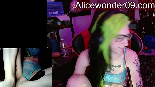 alicewonder09 online show from March 14, 2026, 3:34 am