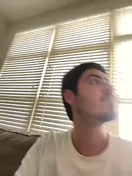 Bbyboyivan online show from March 9, 2025, 8:52 pm