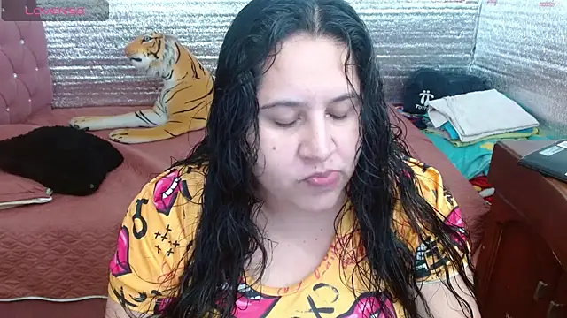 Snapshot of EMILY-NESSA chatting on September 22, 2025, 2:41 pm EMILY-NESSA online show from September 22, 2025, 2:41 pm