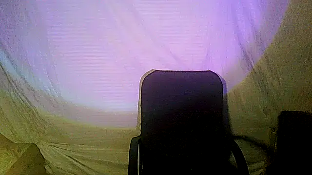 Snapshot of Victoria_Marks chatting on April 20, 2026, 8:21 pm Victoria Marks online show from April 20, 2026, 8:21 pm
