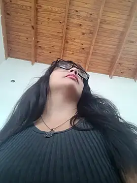 Snapshot of ZaraHoney chatting on February 13, 2025, 8:55 pm ZaraHoney online show from February 13, 2025, 8:55 pm