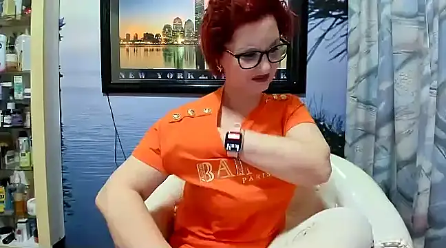 Snapshot of Mature4you44 chatting on January 21, 2025, 8:19 am Mature4you44 online show from January 21, 2025, 8:19 am