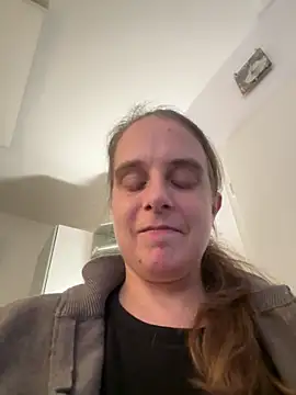 LadyChantale online show from March 11, 2026, 9:26 am