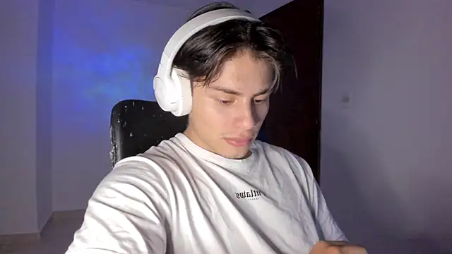 Giordano Russo online show from September 26, 2025, 2:48 am